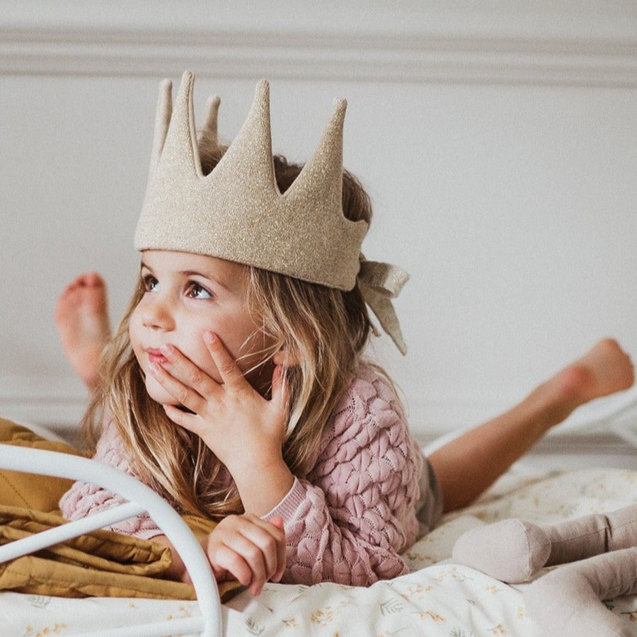 Play Avery Row | Children'S Gold Sparkle Knitted Crown